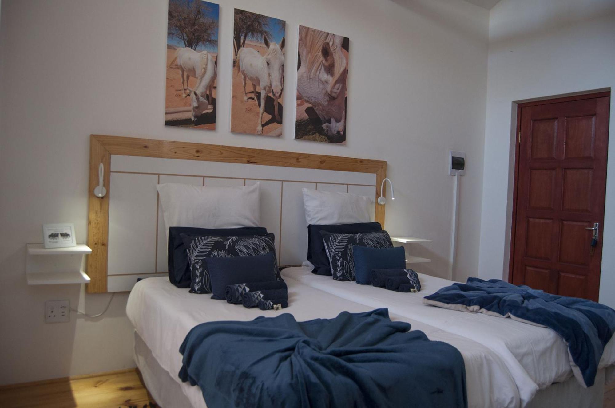 Wildhorses B&B And Self Catering Luderitz Exterior photo