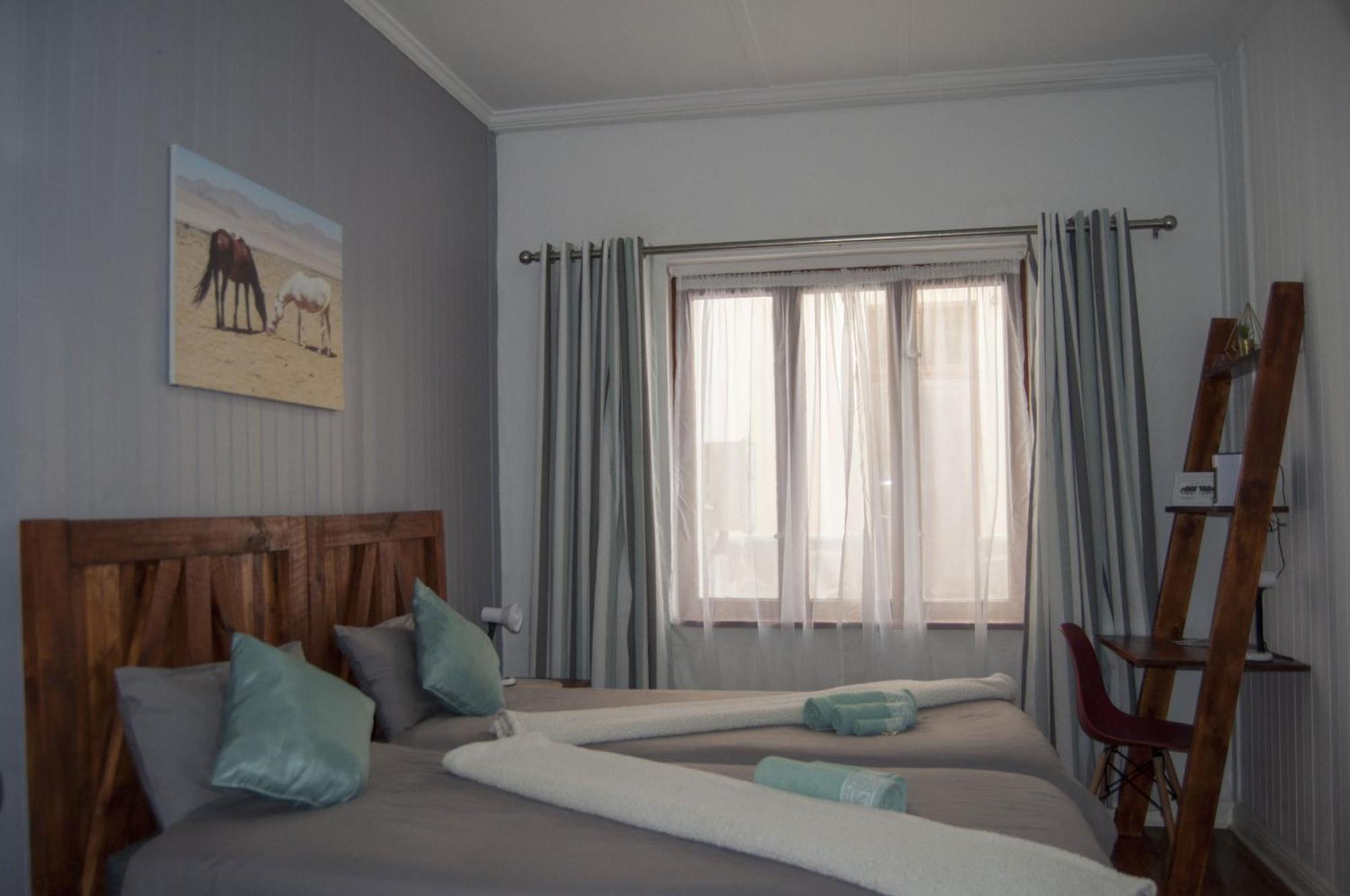 Wildhorses B&B And Self Catering Luderitz Exterior photo